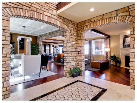The Overlook Plan 1 entry foyer